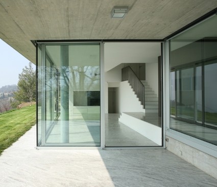 Aluminium Door Open on modern design building